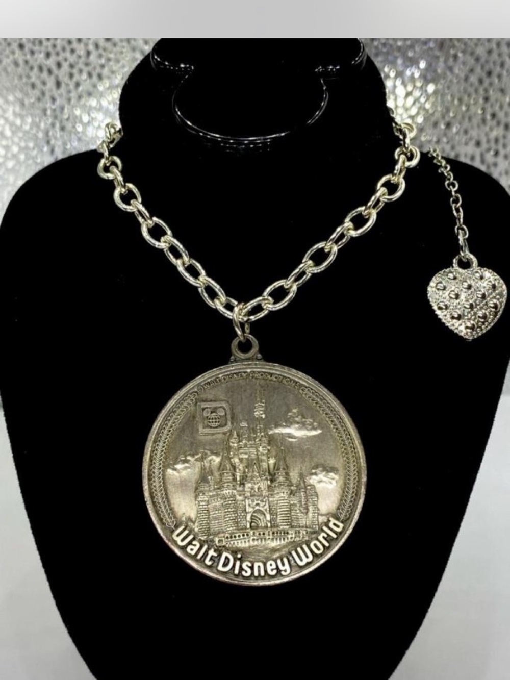 *** Disney “ Silver Walt Disney World Castle Pendant Necklace /  Heart Charm “